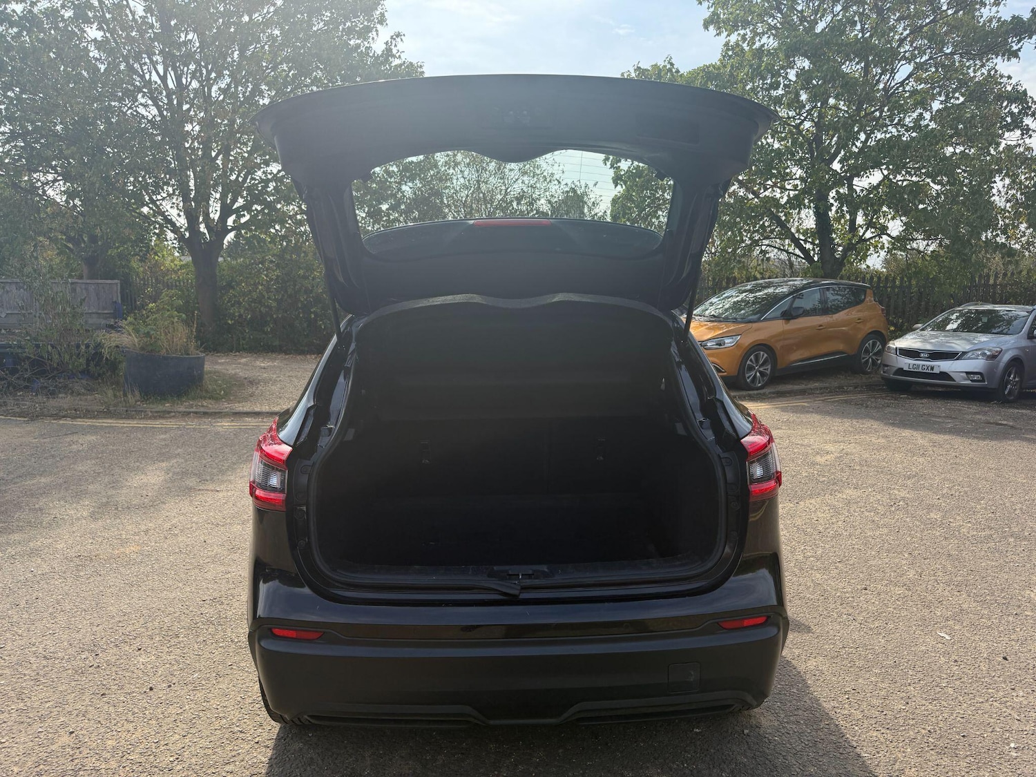 Used Nissan Qashqai for sale - 77853229: Photo 14