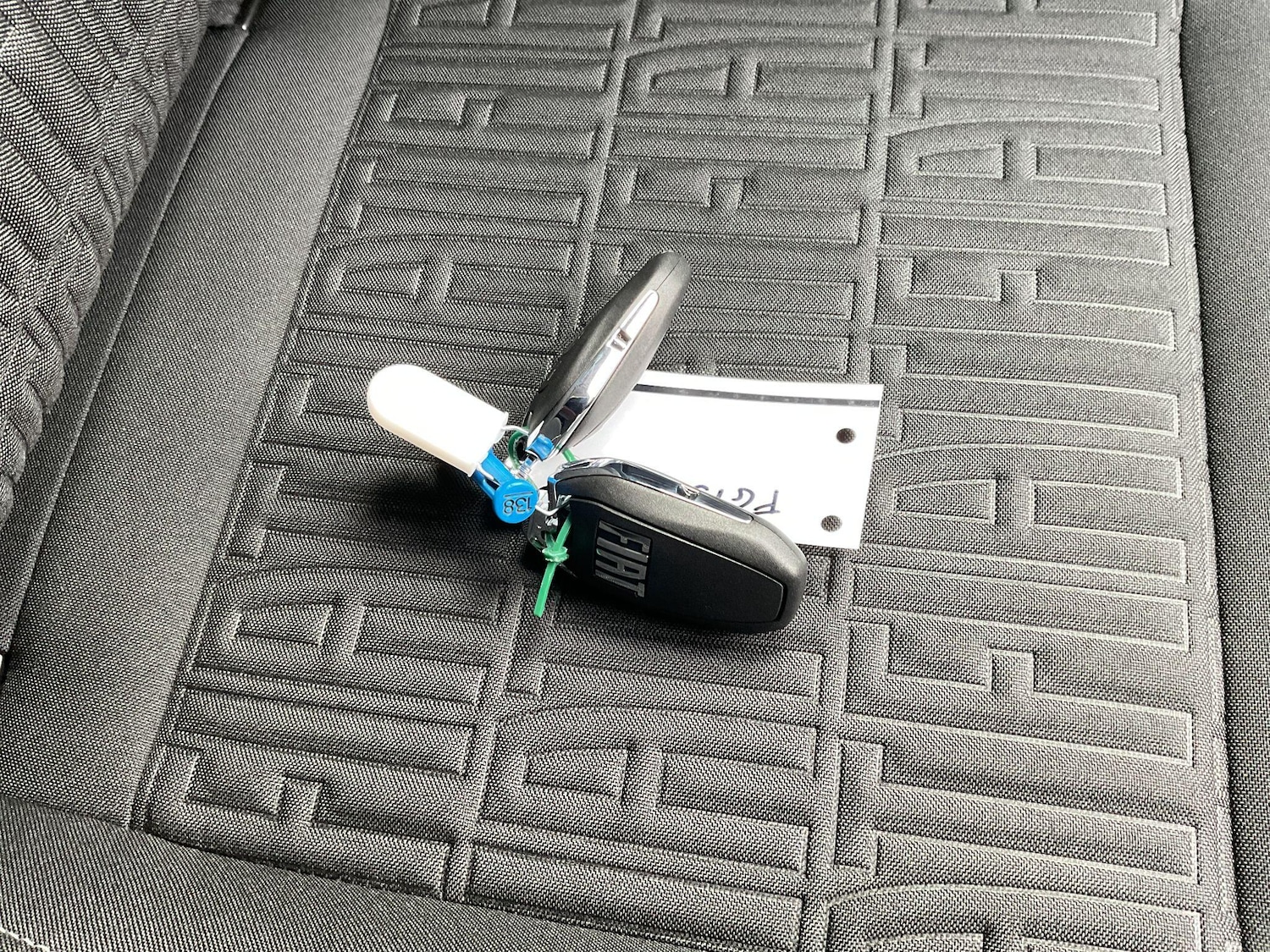 Used Fiat 600 2025 for sale - 76550437: Photo 27