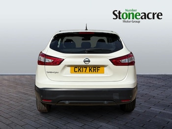 Used Nissan Qashqai 2017 for sale - 75949582: Photo