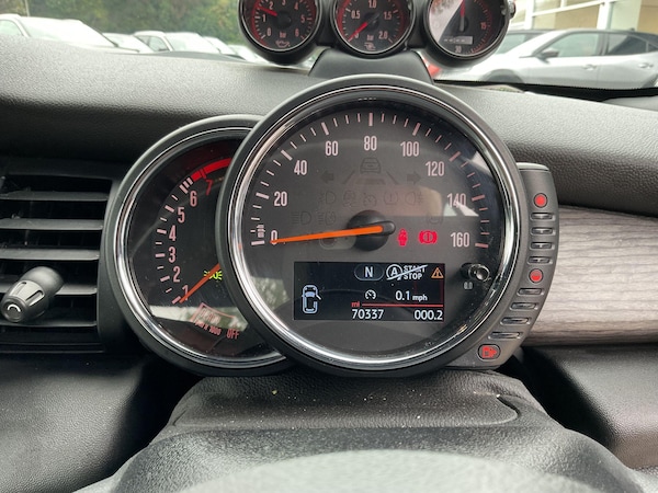Used MINI Convertible 2016 for sale - 76247203: Photo 13