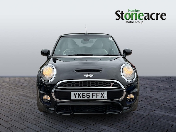 Used MINI Convertible 2016 for sale - 76247203: Photo 2
