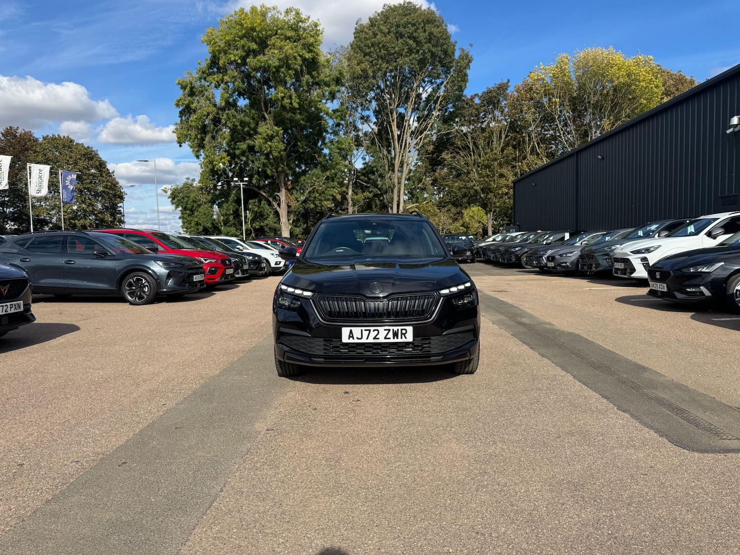 Used Skoda Kamiq 2023 for sale - 77191350: Photo 2