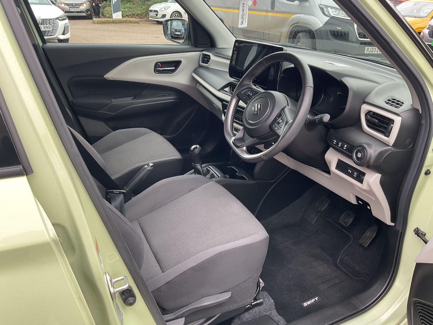 Used Suzuki Swift 2024 for sale - 76765352: Photo 12