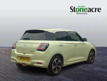 Used Suzuki Swift 2024 for sale - 75940502: Photo