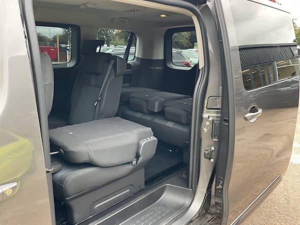 Used Peugeot Traveller 2021 for sale - 76284045: Photo 17