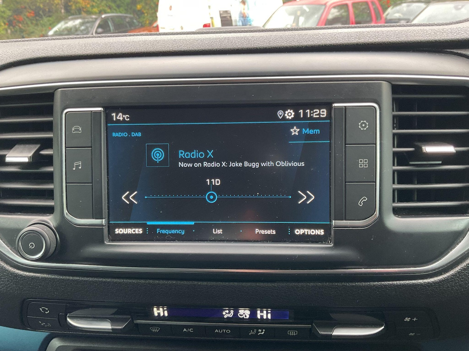 Used Peugeot Traveller 2021 for sale - 76284045: Photo 27