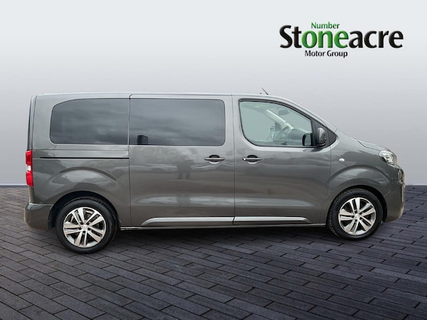 Used Peugeot Traveller 2021 for sale - 76284045: Photo 9