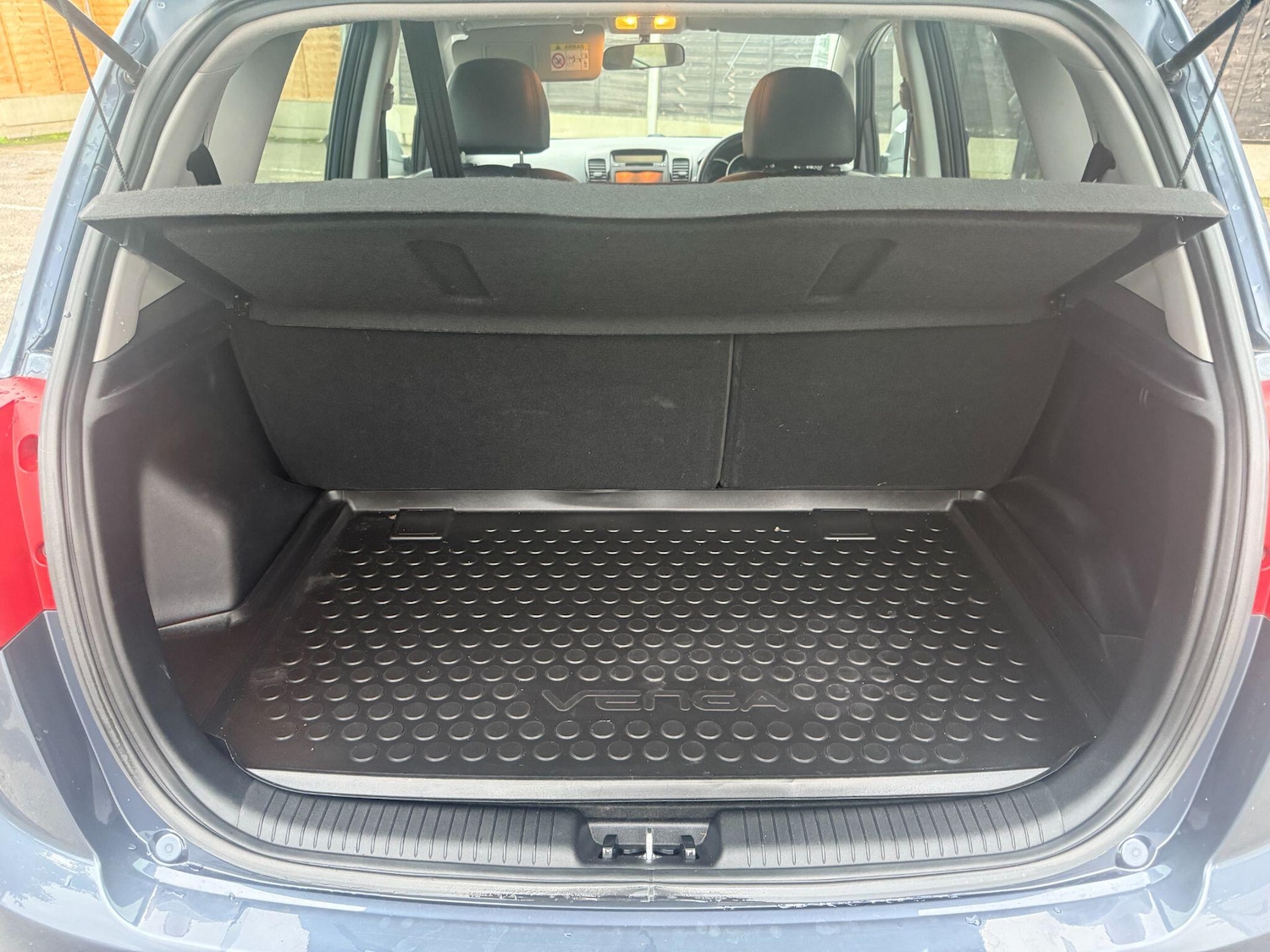 Used Kia Venga 2016 for sale - 76607827: Photo 11