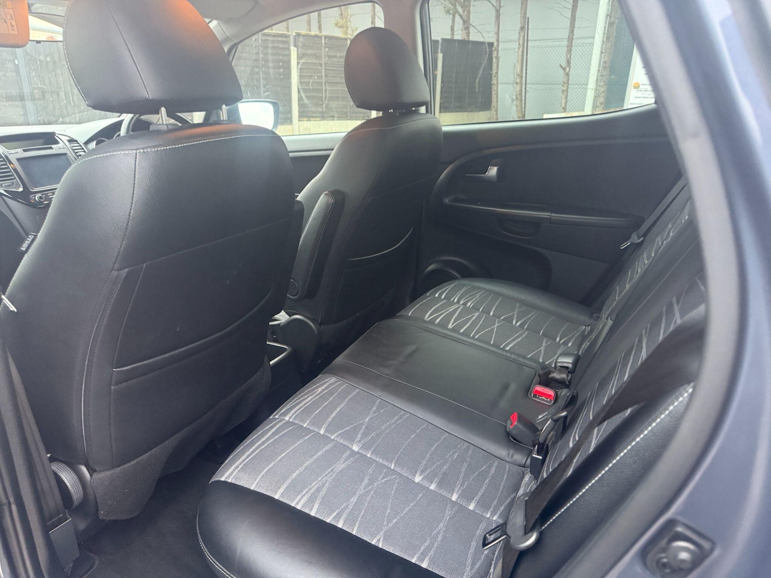 Used Kia Venga 2016 for sale - 76607827: Photo 12