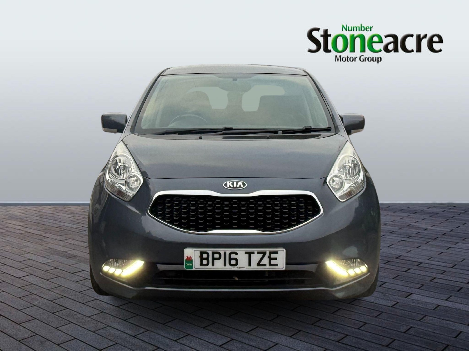 Used Kia Venga 2016 for sale - 76607827: Photo 2