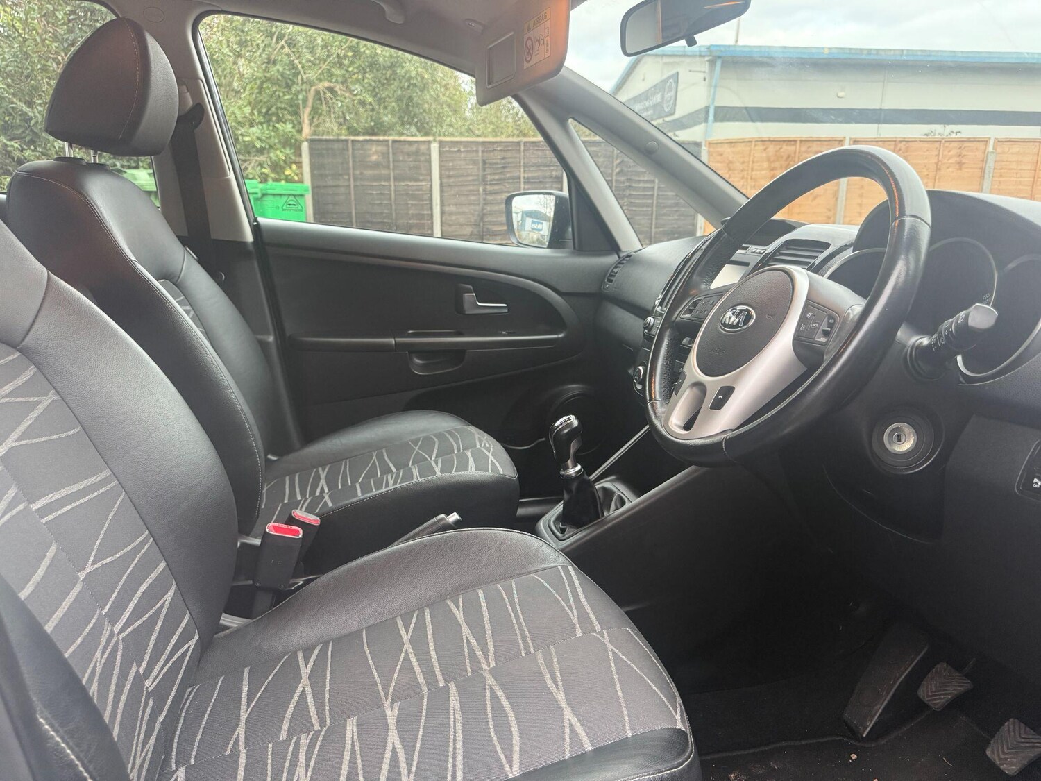 Used Kia Venga 2016 for sale - 76607827: Photo 9