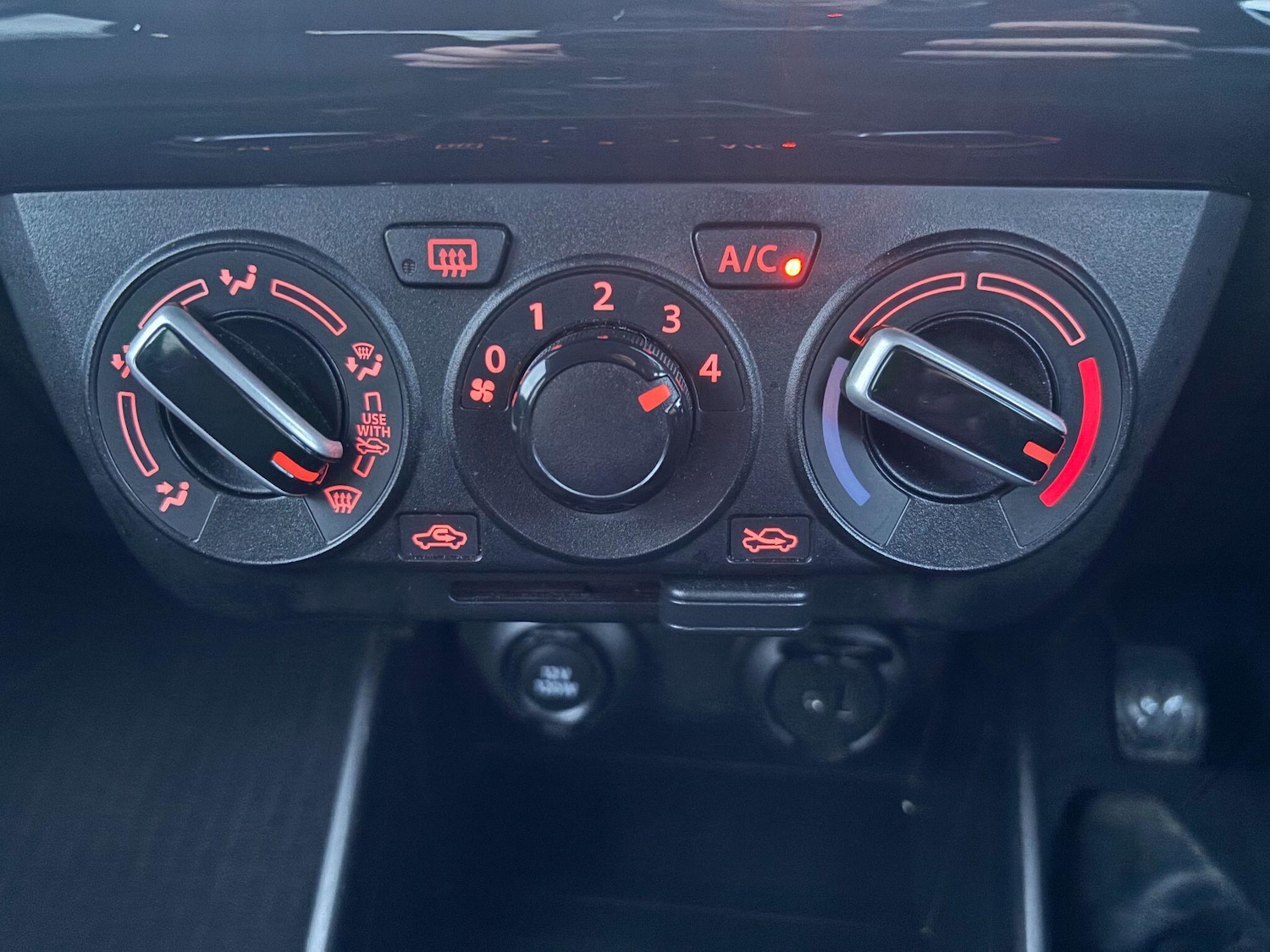 Used Suzuki Swift 2024 for sale - 77637899: Photo 17