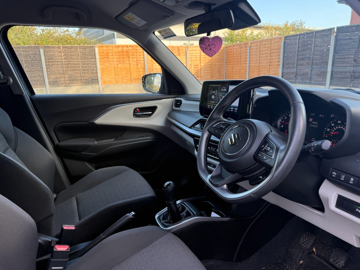 Used Suzuki Swift 2024 for sale - 76571989: Photo 9