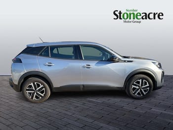 Used Peugeot E-2008 2025 for sale - 79807615: Photo