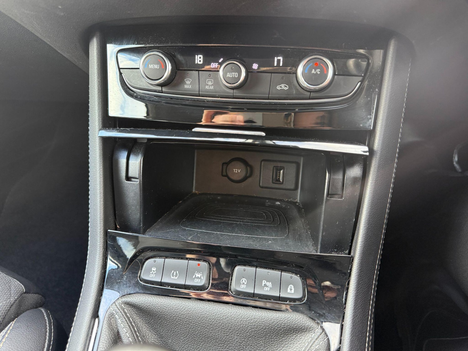 Used Vauxhall Grandland X 2020 for sale - 76887192: Photo 16