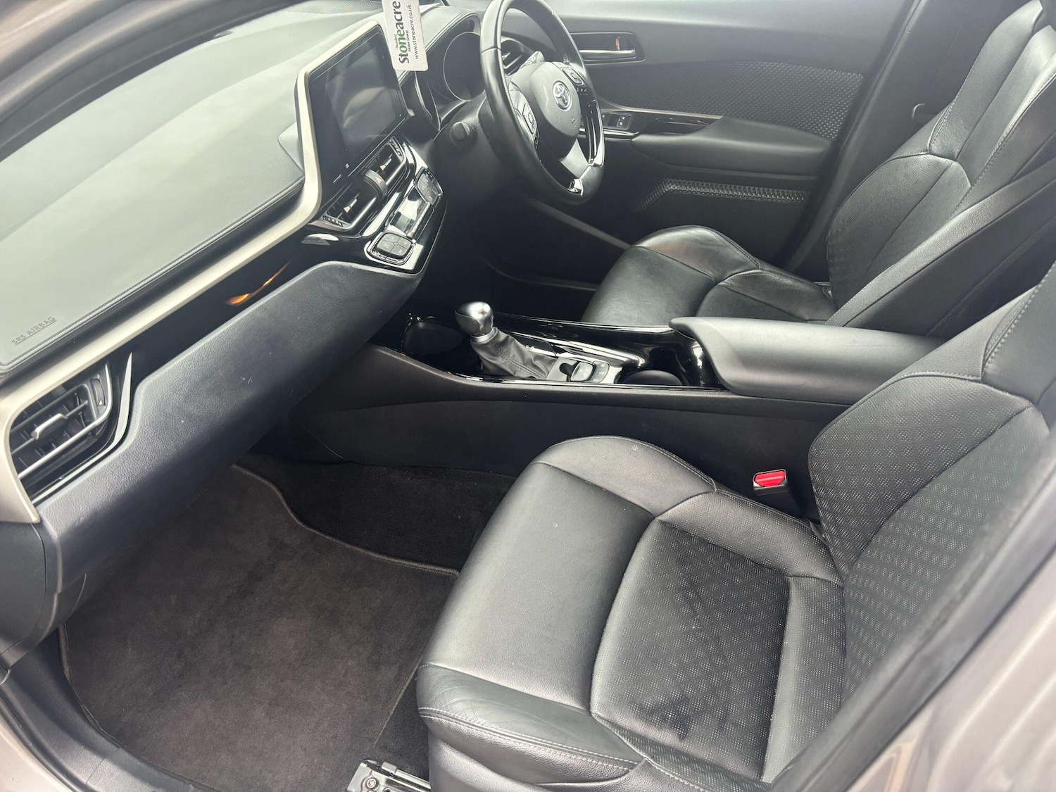 Used Toyota C-HR 2019 for sale - 77612533: Photo 11