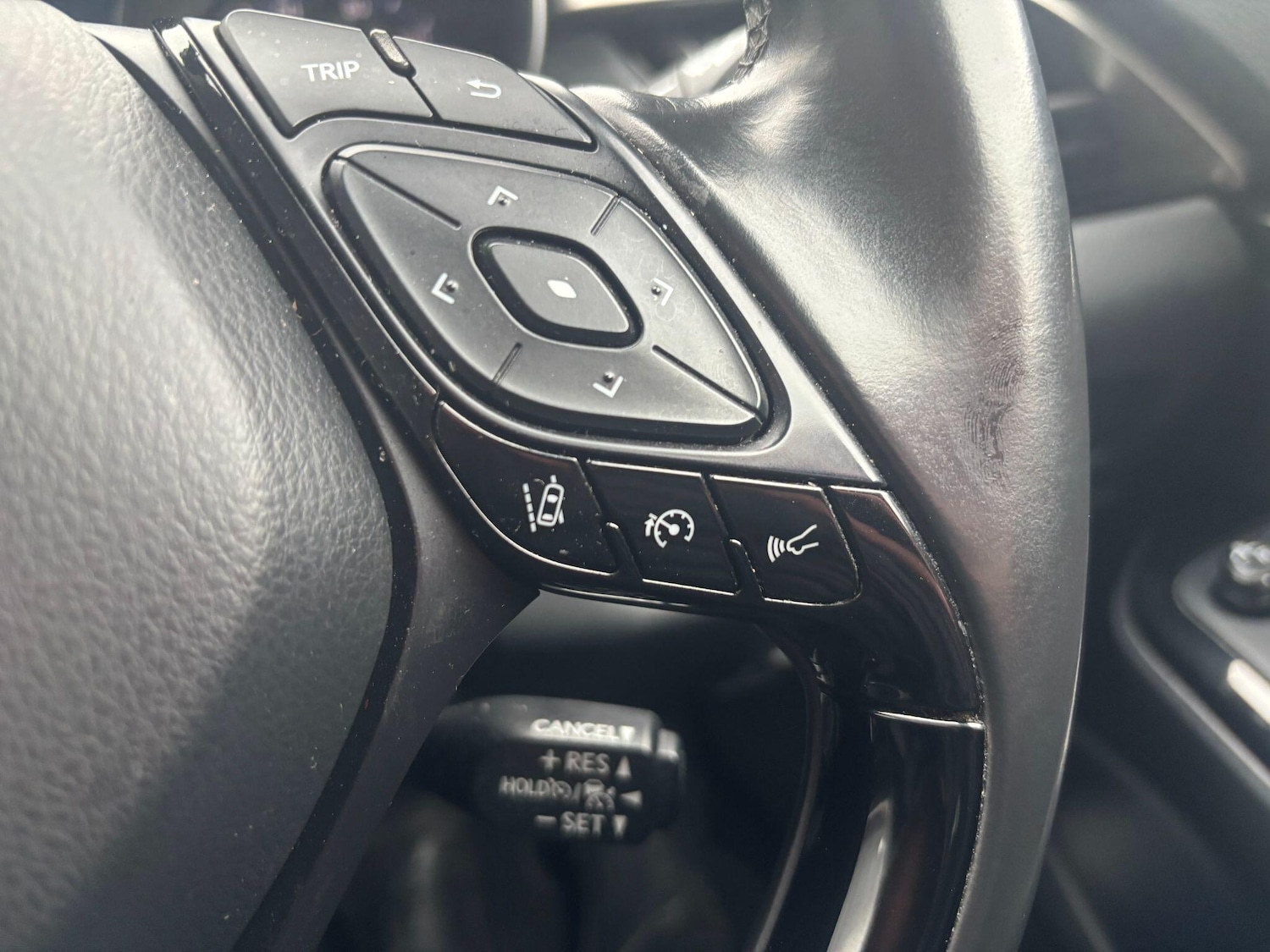 Used Toyota C-HR 2019 for sale - 77612533: Photo 17