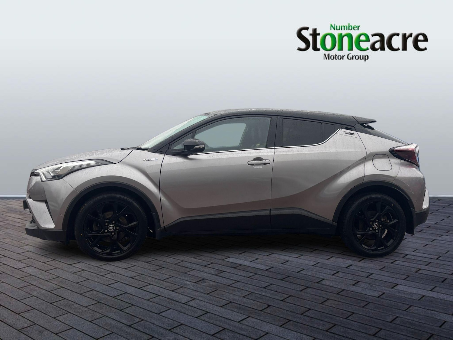 Used Toyota C-HR 2019 for sale - 77612533: Photo 4