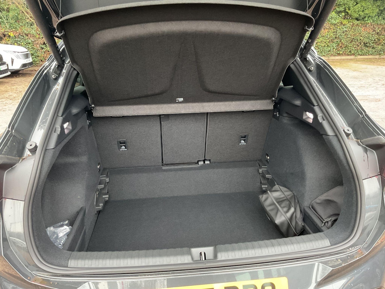 Used Cupra Terramar 2025 for sale - 77455002: Photo 12