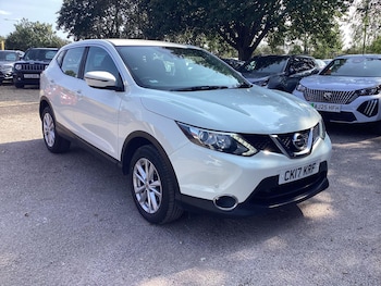 Nissan - Qashqai