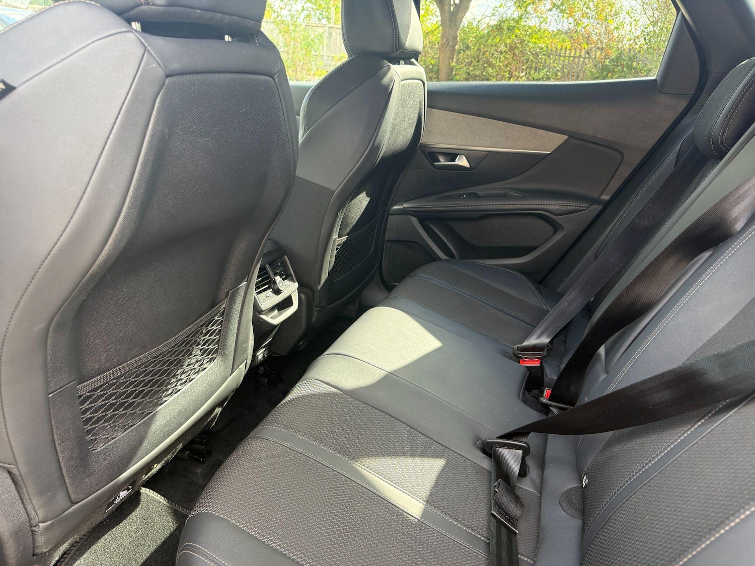 Used Peugeot 3008 2023 for sale - 76318090: Photo 13