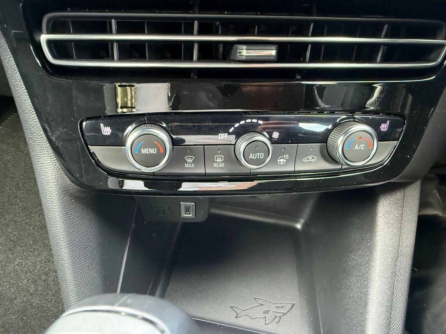 Used Vauxhall Mokka 2025 for sale - 77060190: Photo 7