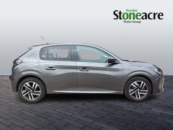 Used Peugeot 208 2022 for sale - 75696610: Photo