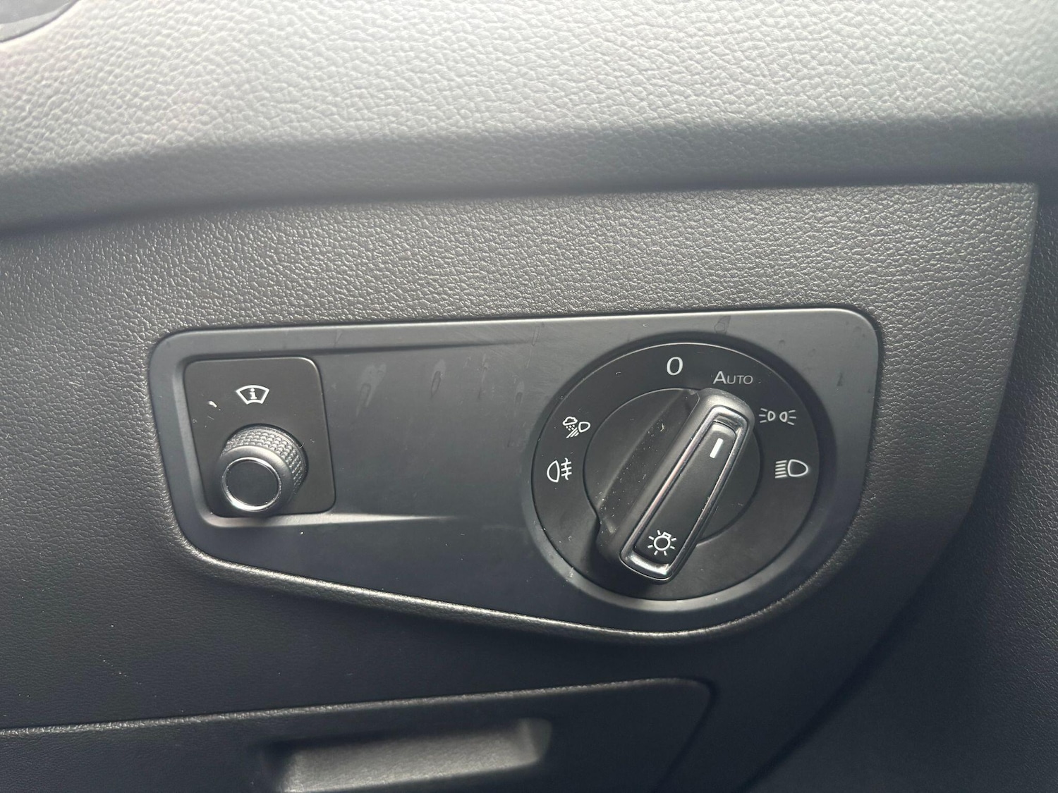 Used Volkswagen Tiguan 2021 for sale - 77400507: Photo 16