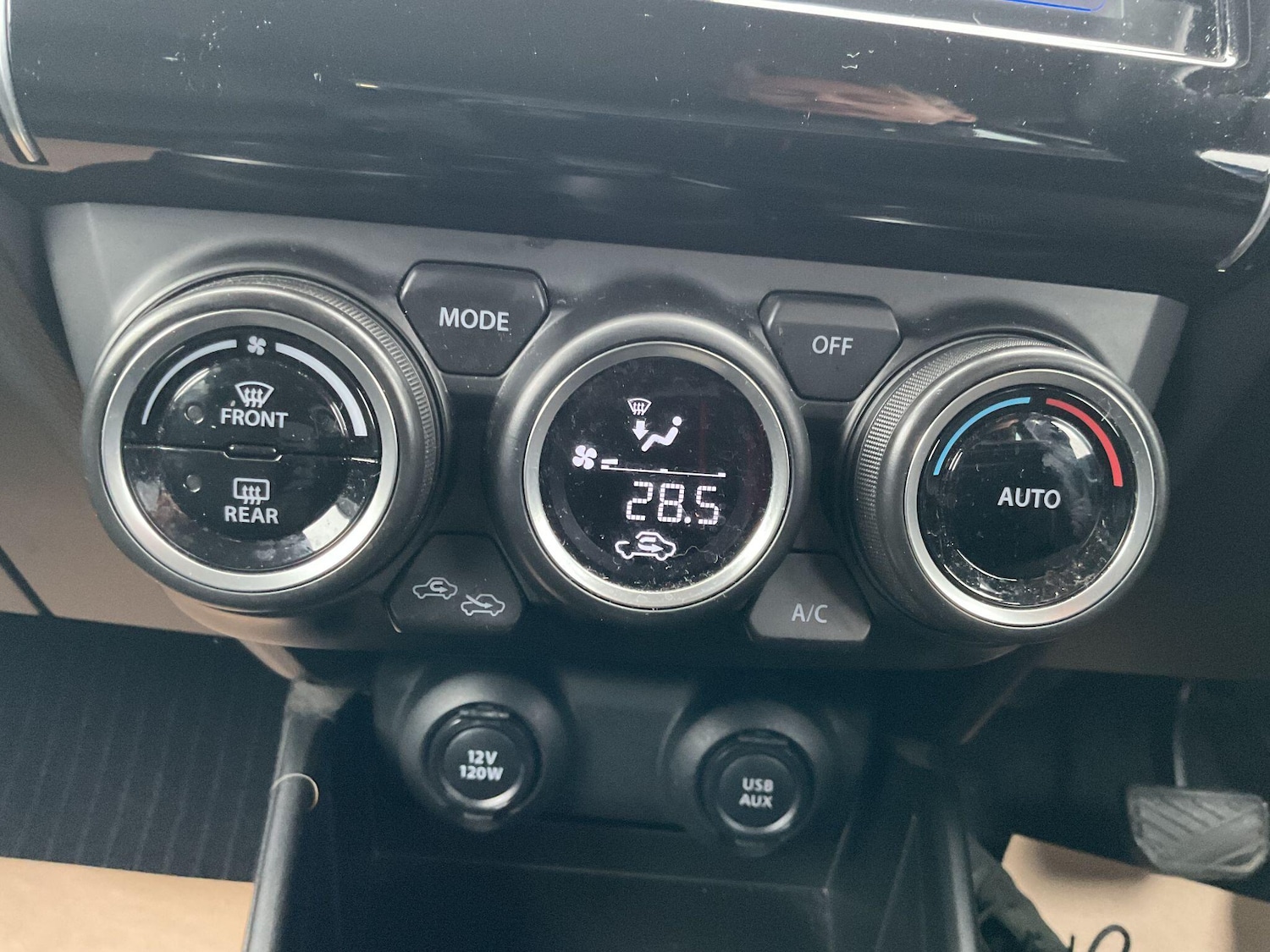 Used Suzuki Swift 2023 for sale - 77559687: Photo 24