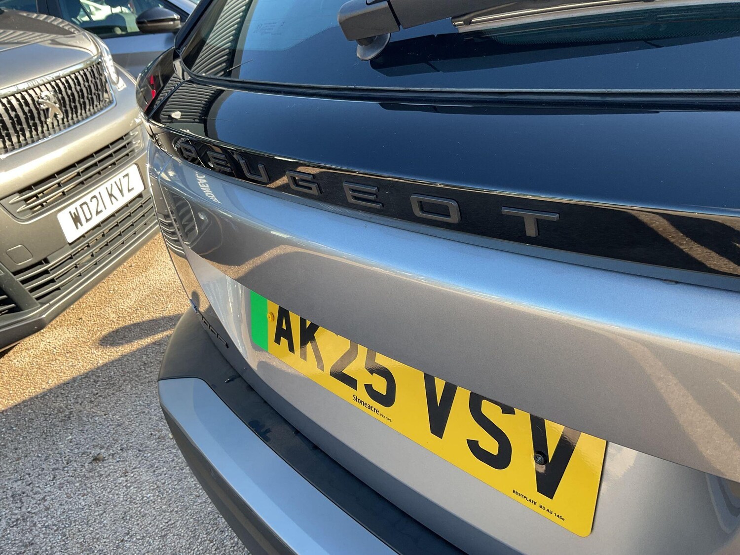 Used Peugeot E-2008 for sale - 78214097: Photo 11