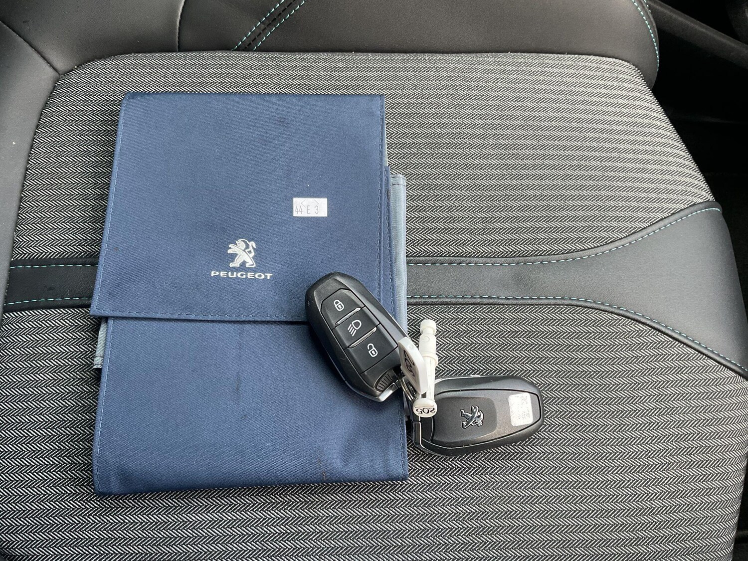 Used Peugeot 3008 2021 for sale - 76024580: Photo 22