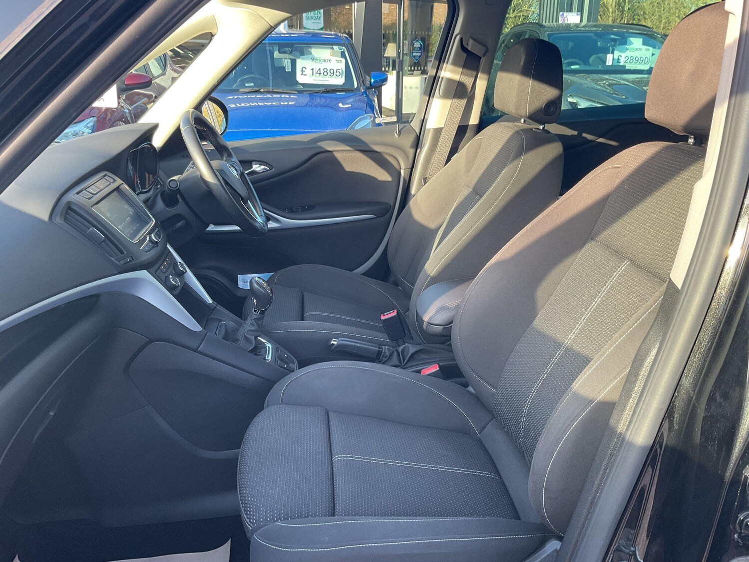 Used Vauxhall Zafira 2018 for sale - 77838883: Photo 6