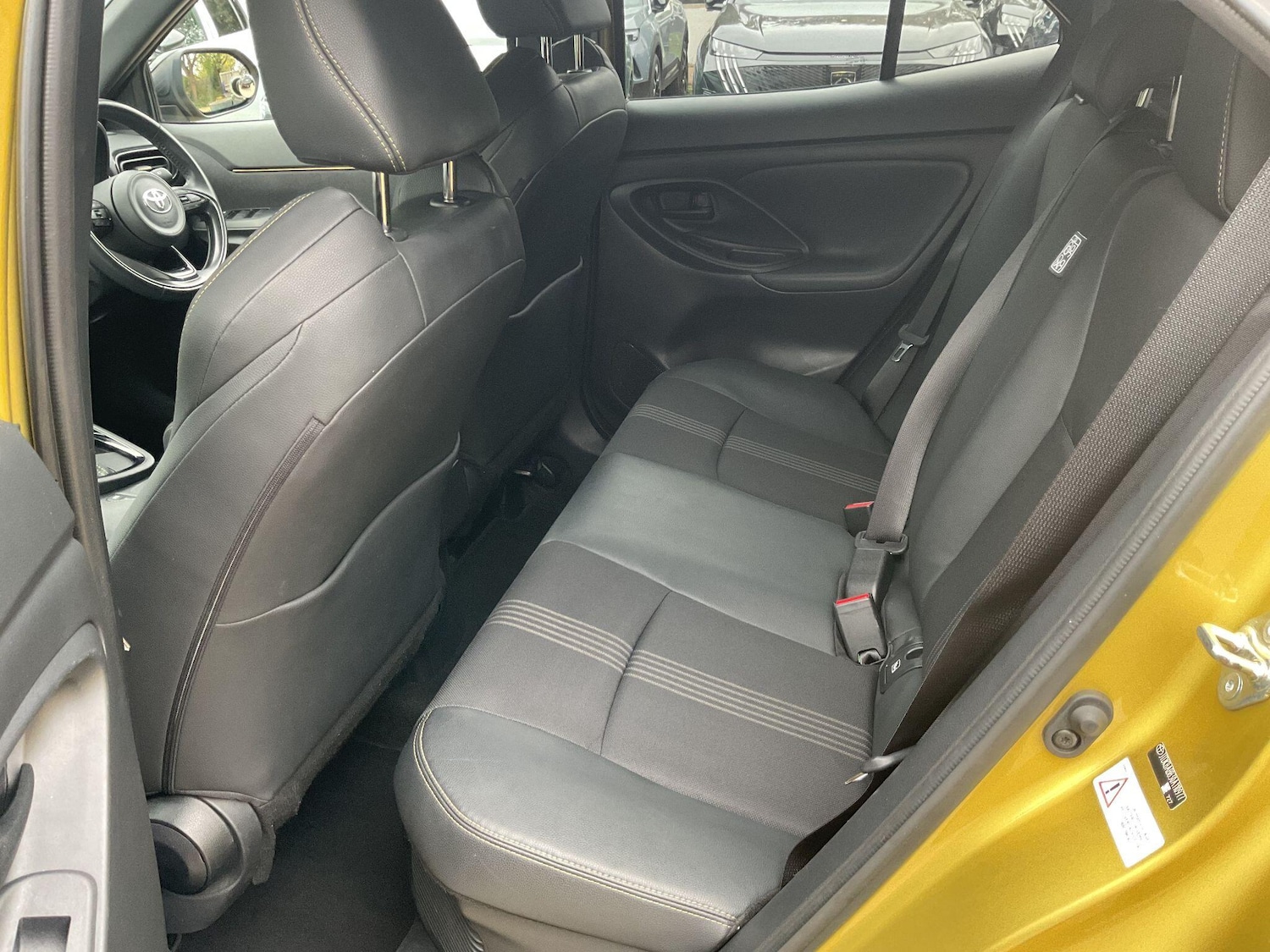 Used Toyota Yaris Cross 2023 for sale - 76247518: Photo 12