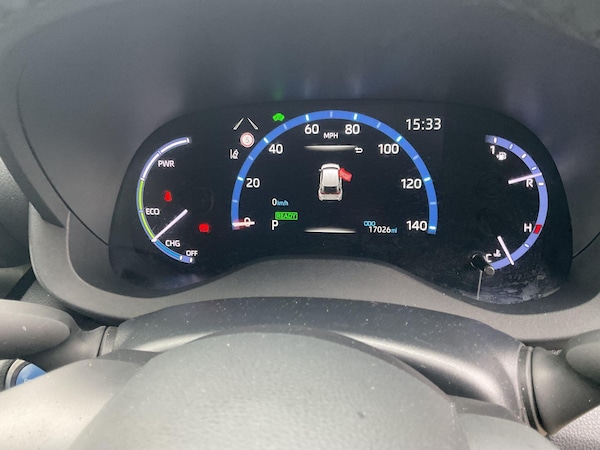 Used Toyota Yaris Cross 2023 for sale - 76247518: Photo 18