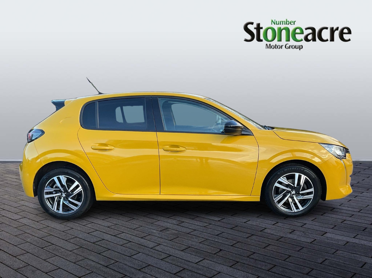 Used Peugeot 208 2023 for sale - 76942406: Photo 8