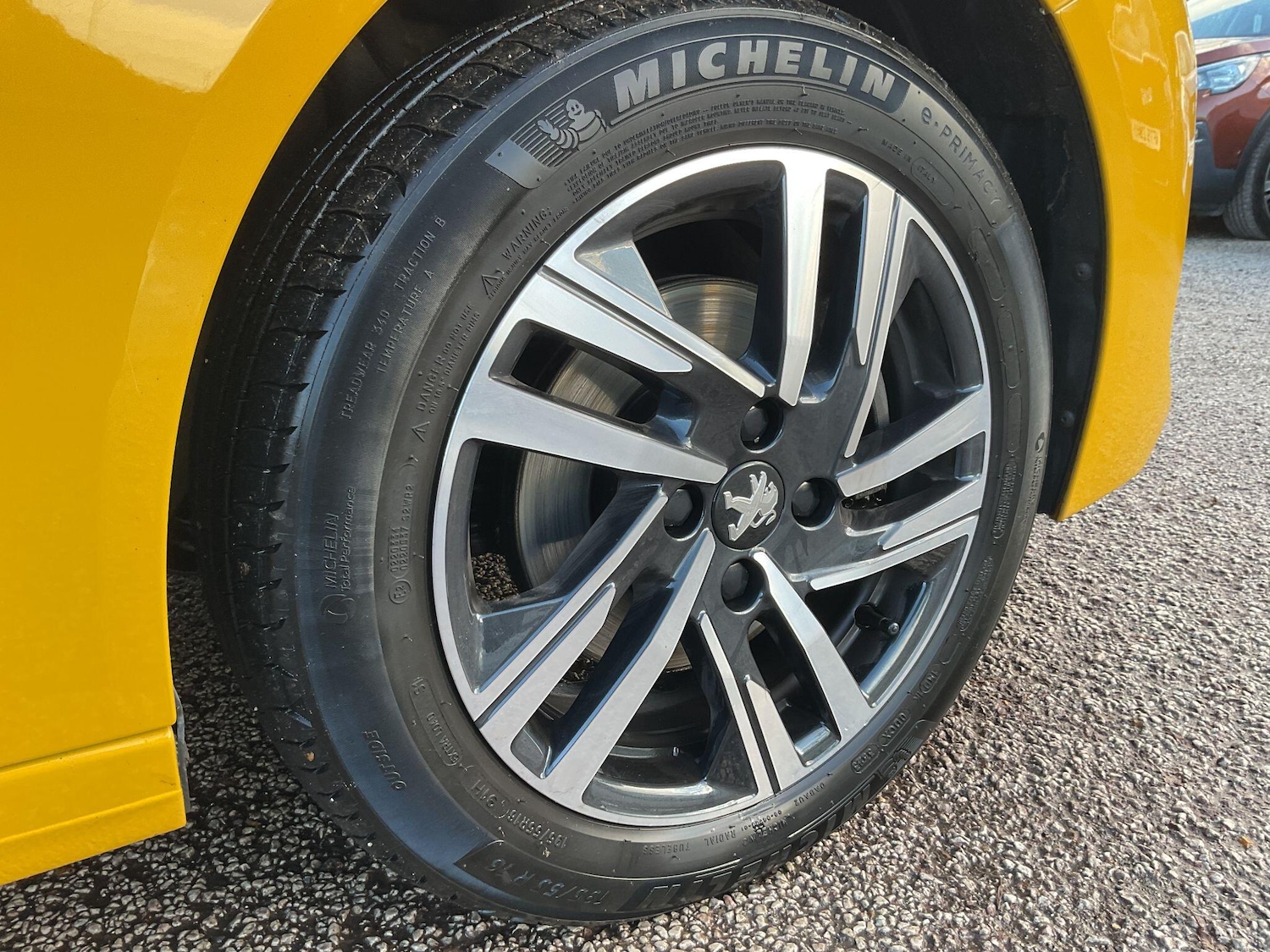 Used Peugeot 208 2023 for sale - 76942406: Photo 9