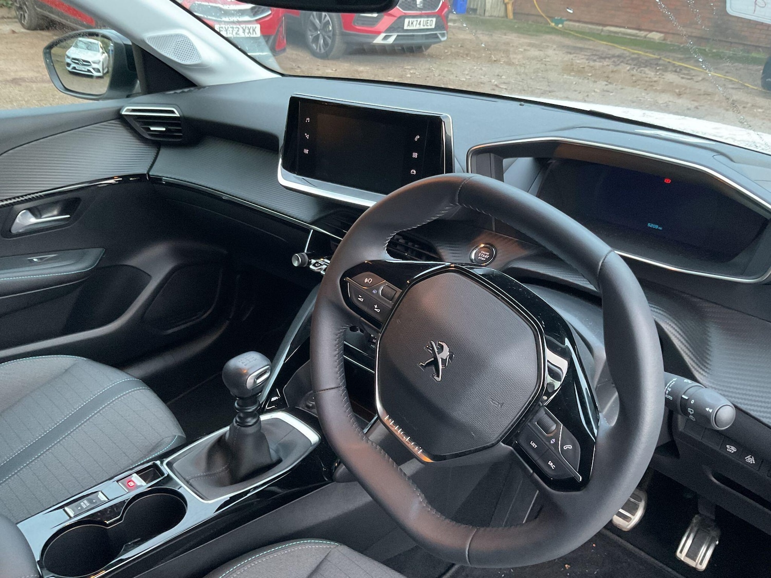 Used Peugeot 208 2023 for sale - 76942386: Photo 13