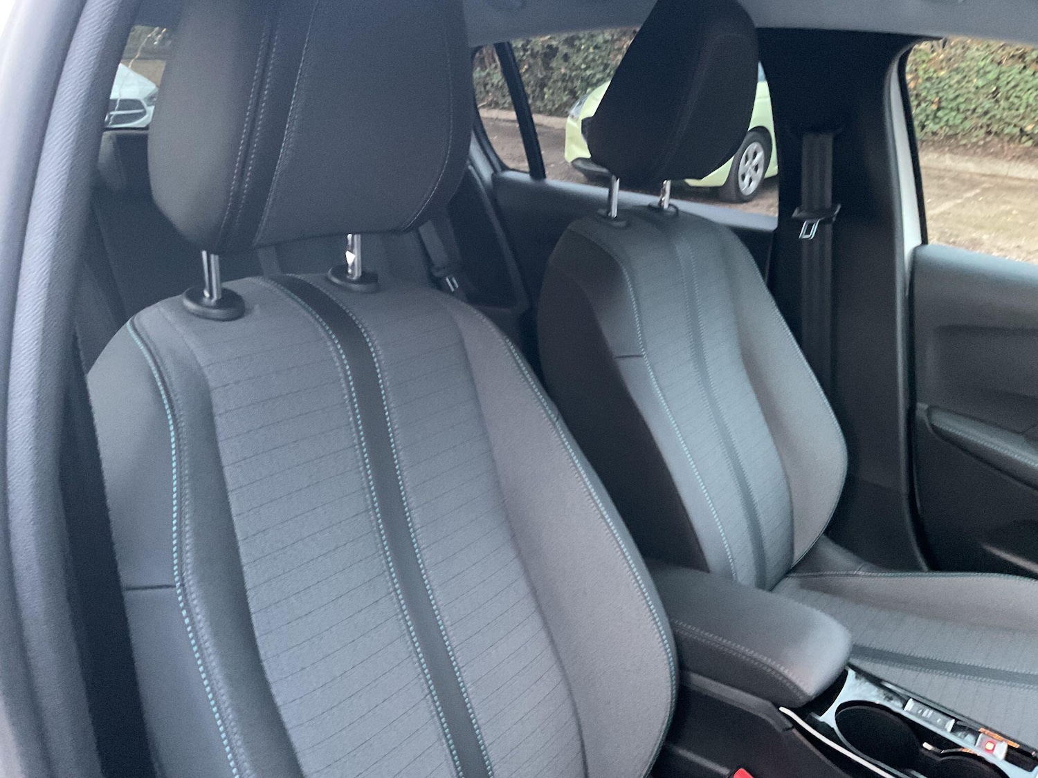 Used Peugeot 208 2023 for sale - 76942386: Photo 14