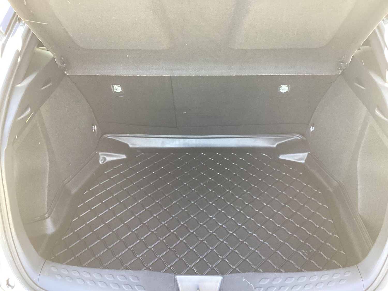 Used Toyota C-HR 2020 for sale - 76513089: Photo 10