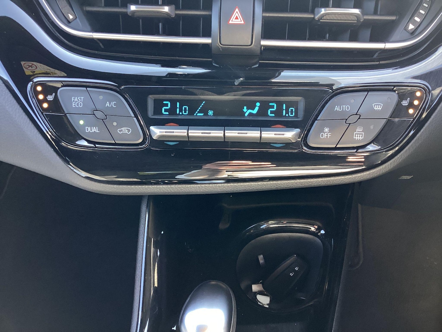 Used Toyota C-HR 2020 for sale - 76513089: Photo 22