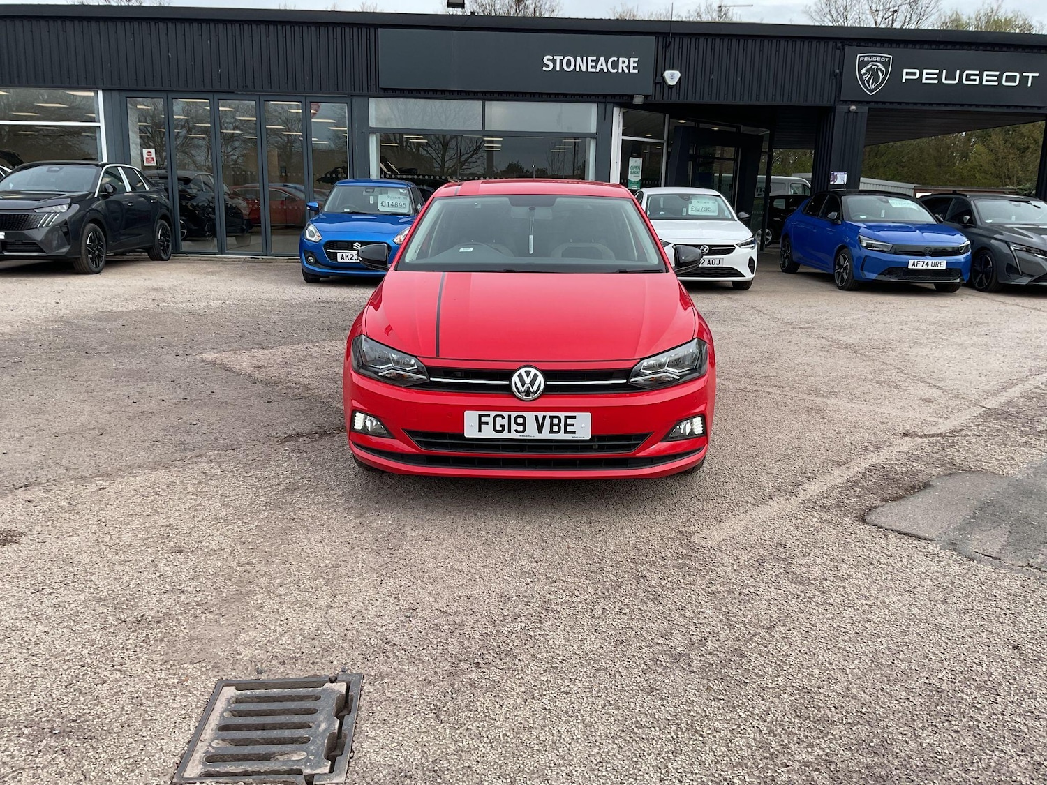 Used Volkswagen Polo for sale - 78136275: Photo 2