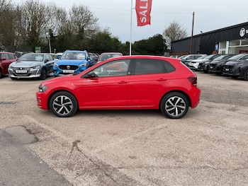 Used Volkswagen Polo 2019 for sale - 78136275: Photo