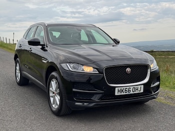 Used Jaguar F-Pace 2016 for sale - 76658637: Photo