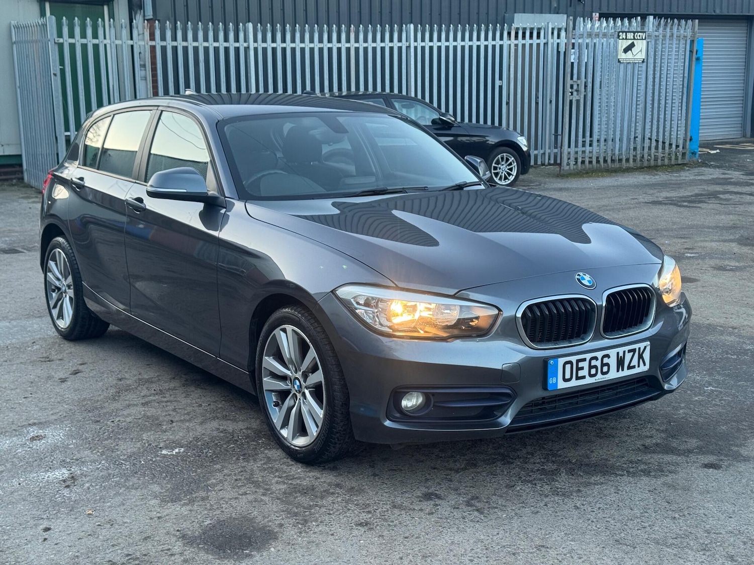 Used BMW 1 Series 2016 for sale - 77120110: Photo 1