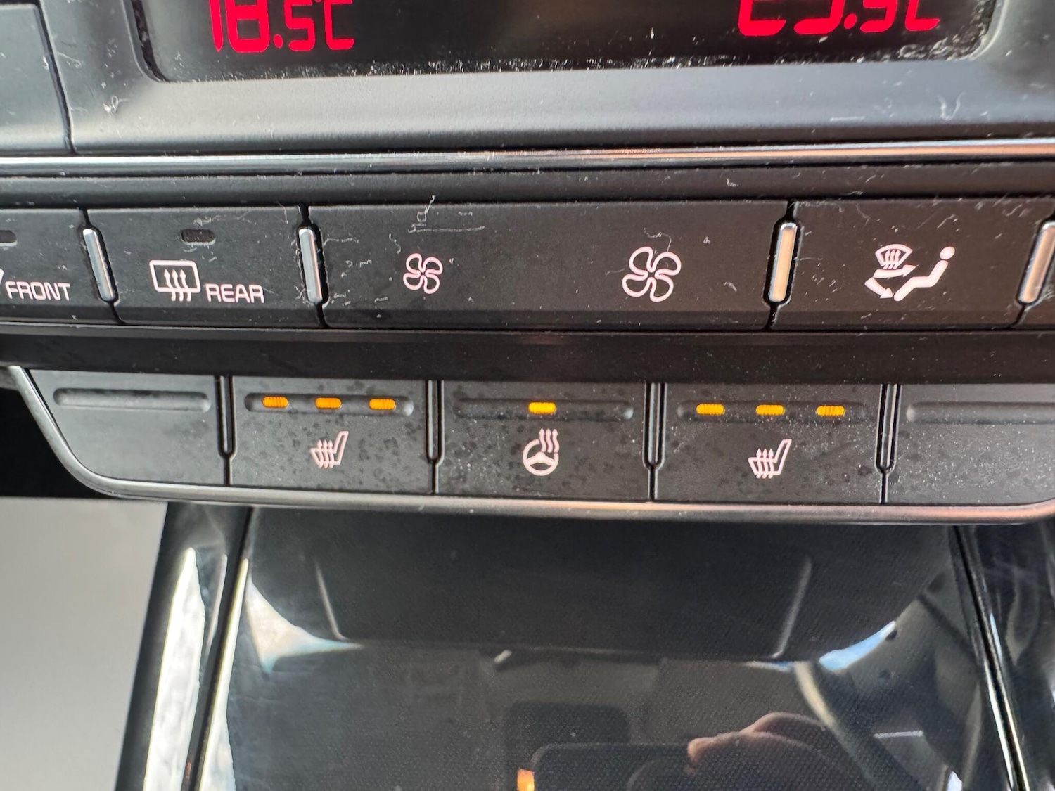 Used Kia Sorento 2018 for sale - 77331630: Photo 12