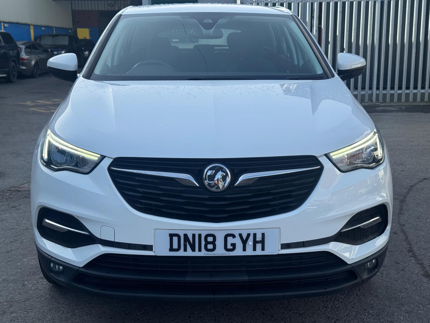 Used Vauxhall Grandland X 2018 for sale - 77597992: Photo 2