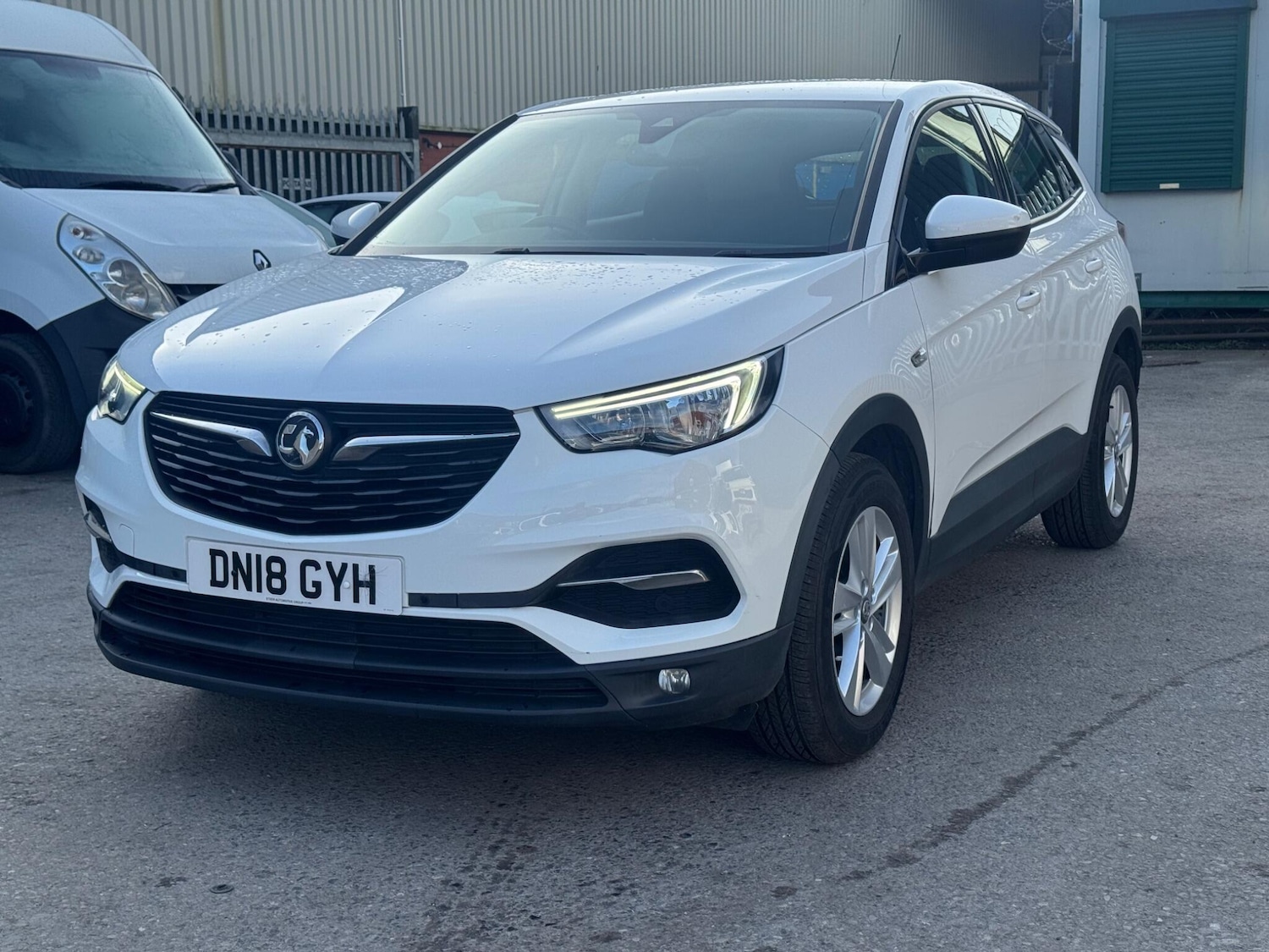 Used Vauxhall Grandland X 2018 for sale - 77597992: Photo 8
