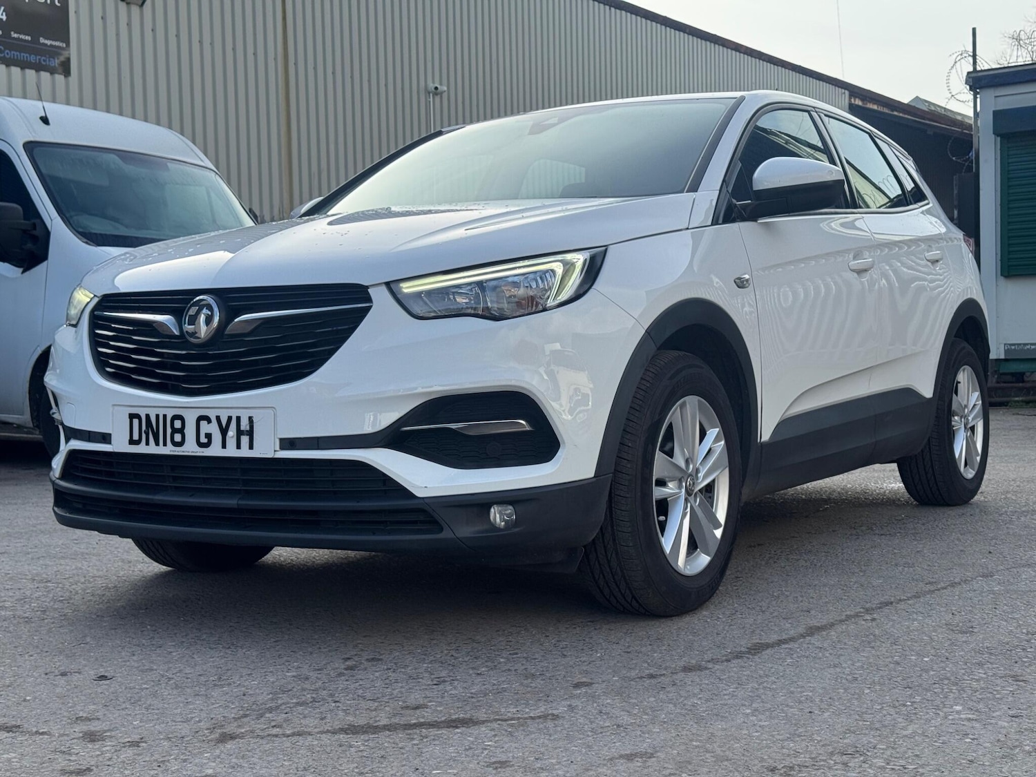 Used Vauxhall Grandland X 2018 for sale - 77597992: Photo 9