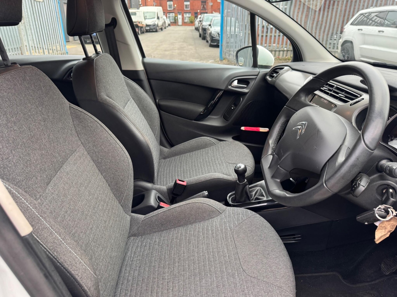 Used Citroen C3 2016 for sale - 77331423: Photo 16