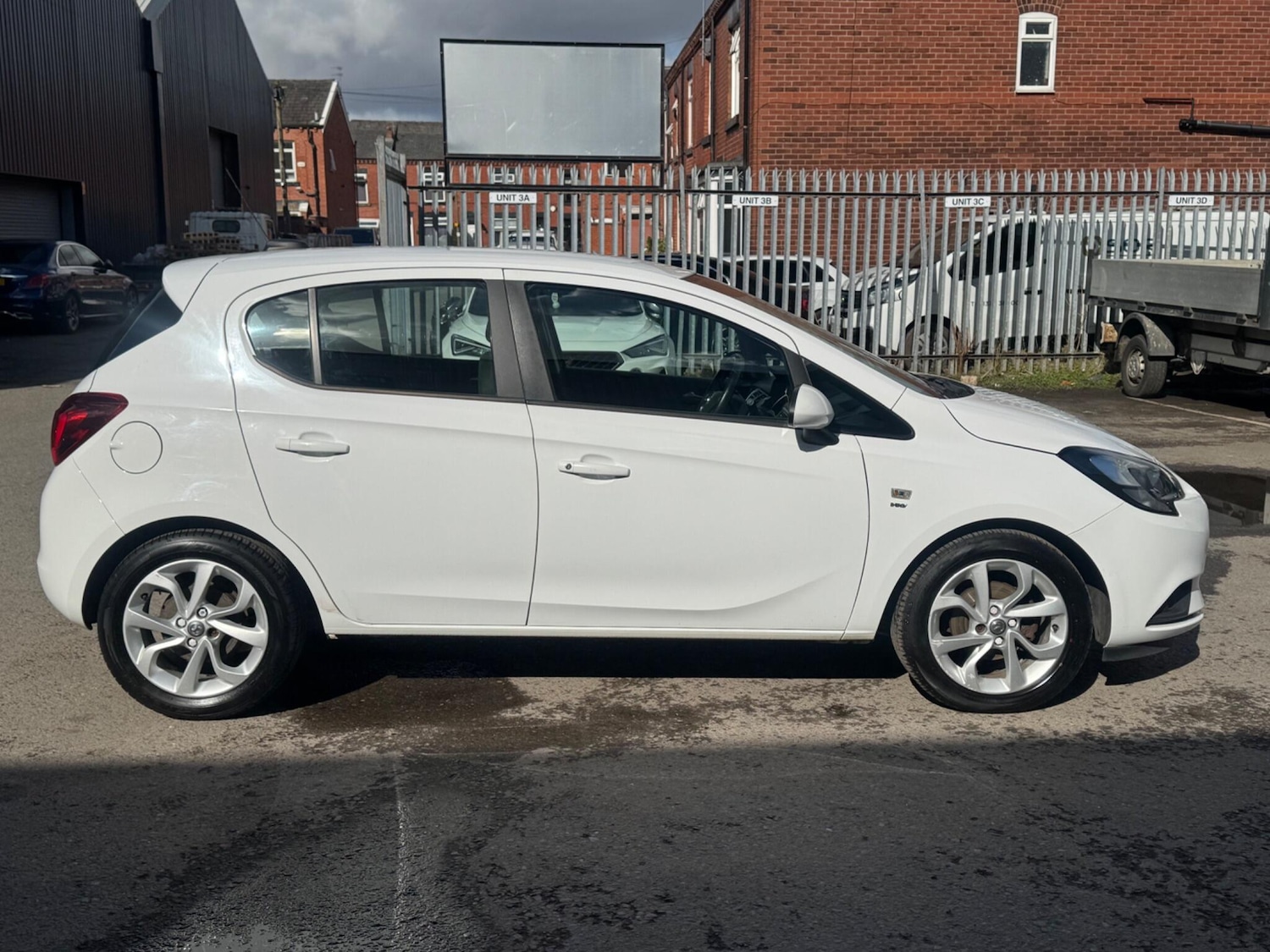 Used Vauxhall Corsa 2016 for sale - 77982567: Photo 14